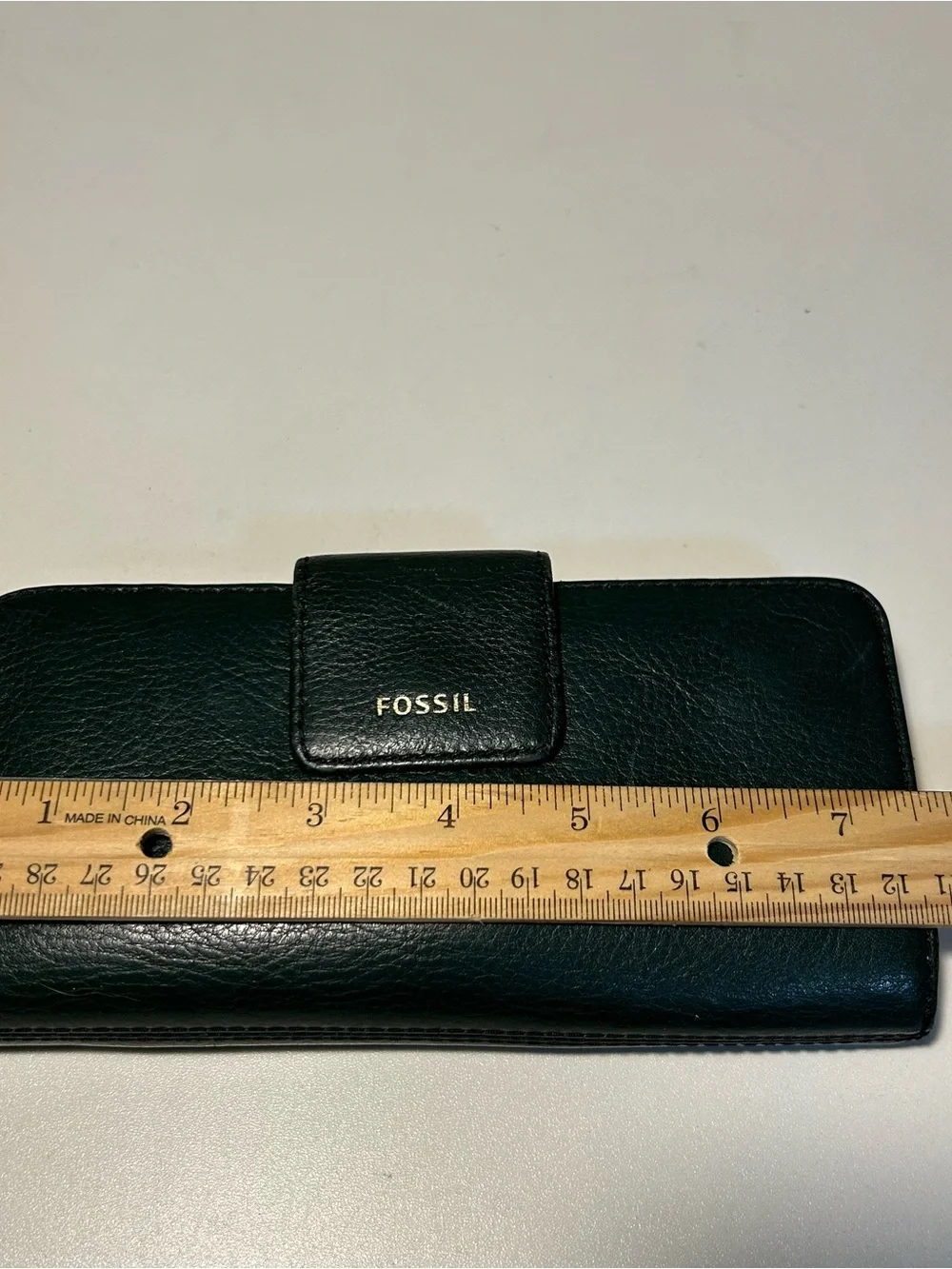 Fossil Leather Wallet Wristlet Forest Green Zip Around Snap Closure